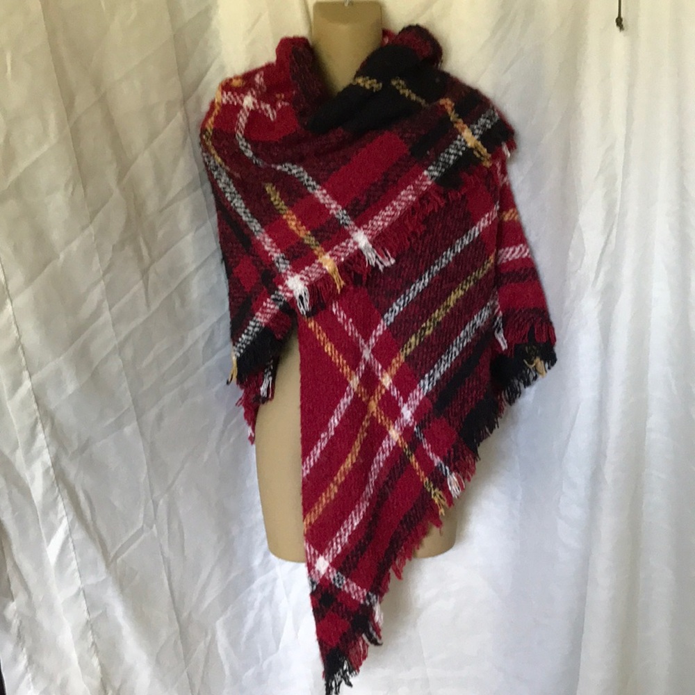 Maurice’s scarves New